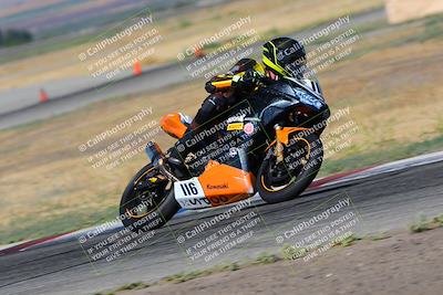 media/Aug-13-2023-CRA (Sun) [[1cfc37a6fb]]/Race 4 400 Superbike/Race/